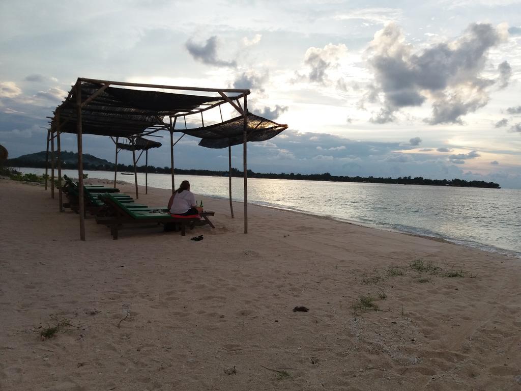 Hôtel Balenta Bungalow Gili Meno Extérieur photo