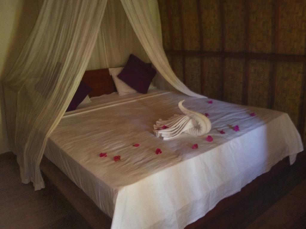 Hôtel Balenta Bungalow Gili Meno Extérieur photo